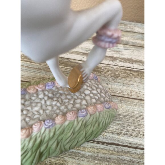 Princeton Gallery Wedding Bells Unicorn 2000 Fine Porcelain Figurine - No Box - Picture 10 of 14